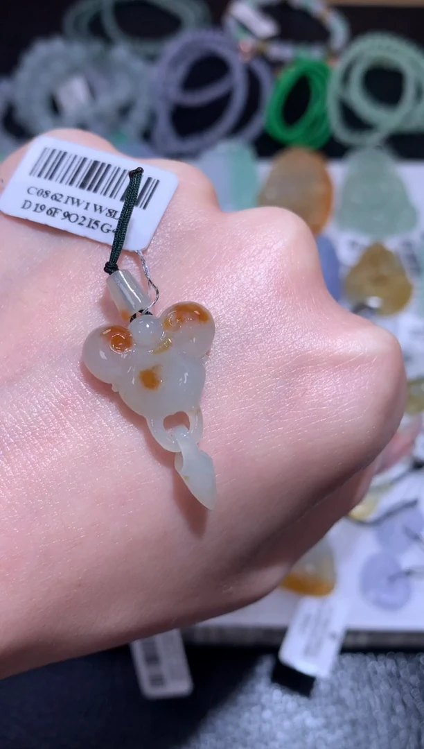定制翡翠未镶嵌如意环环