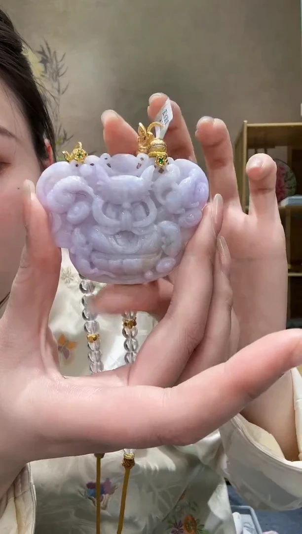 【闪购商品】翡翠颈饰未镶嵌吊坠