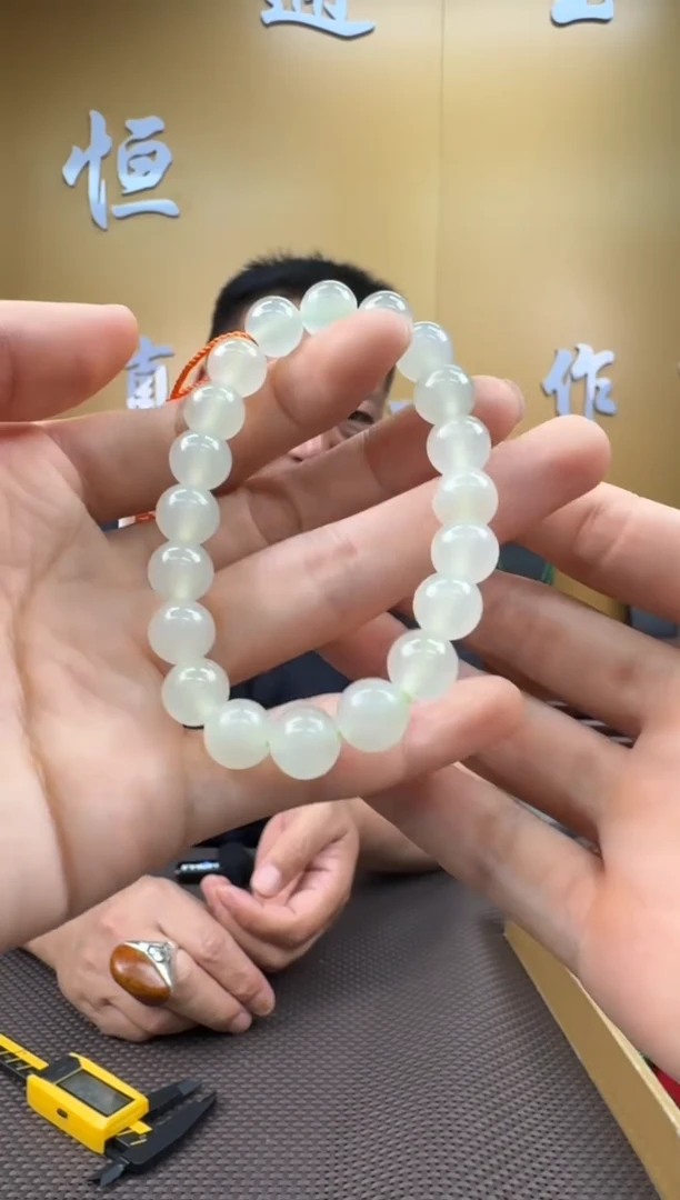 和田玉未镶嵌颈饰手串9