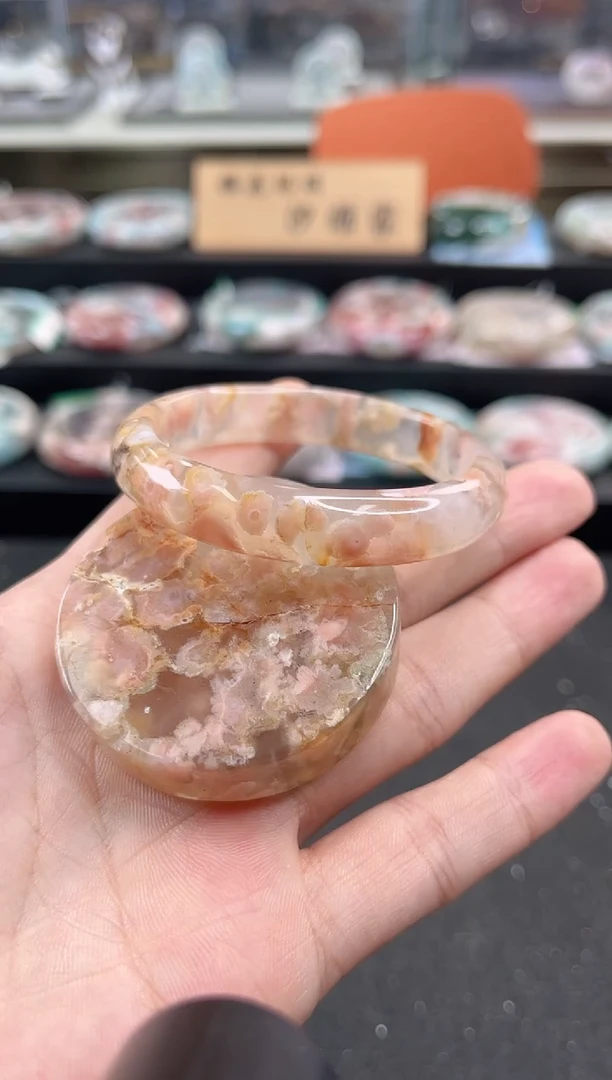 未镶嵌手镯石英质玉53圈口（赠品镯心）2s8