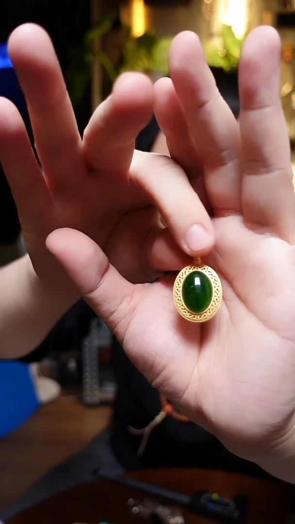 颈饰银S925镶嵌和田玉144挂坠