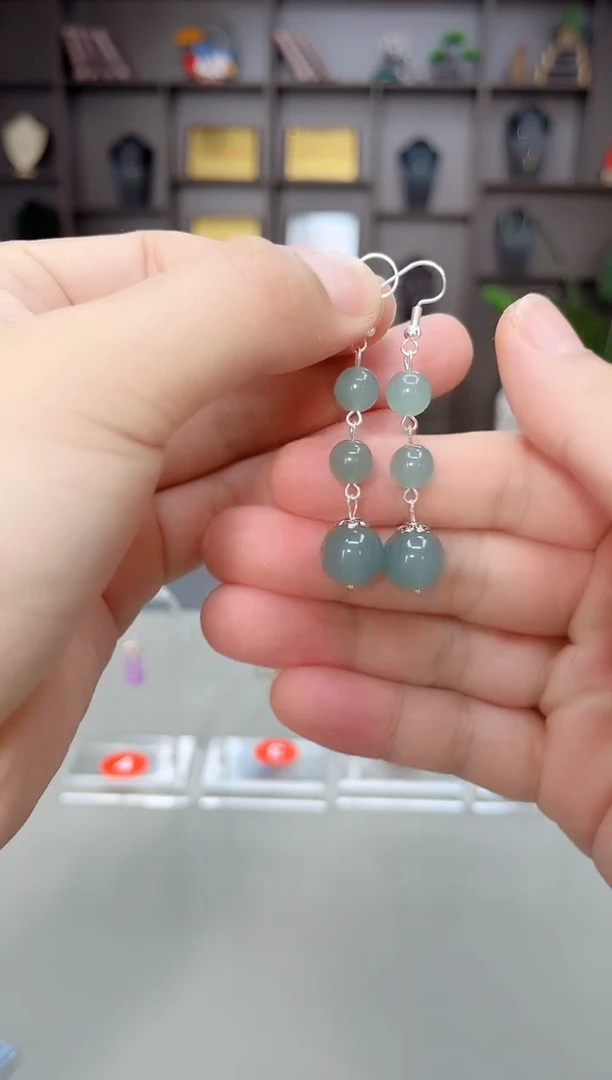 未镶嵌石英质玉（天山翠）耳饰224000