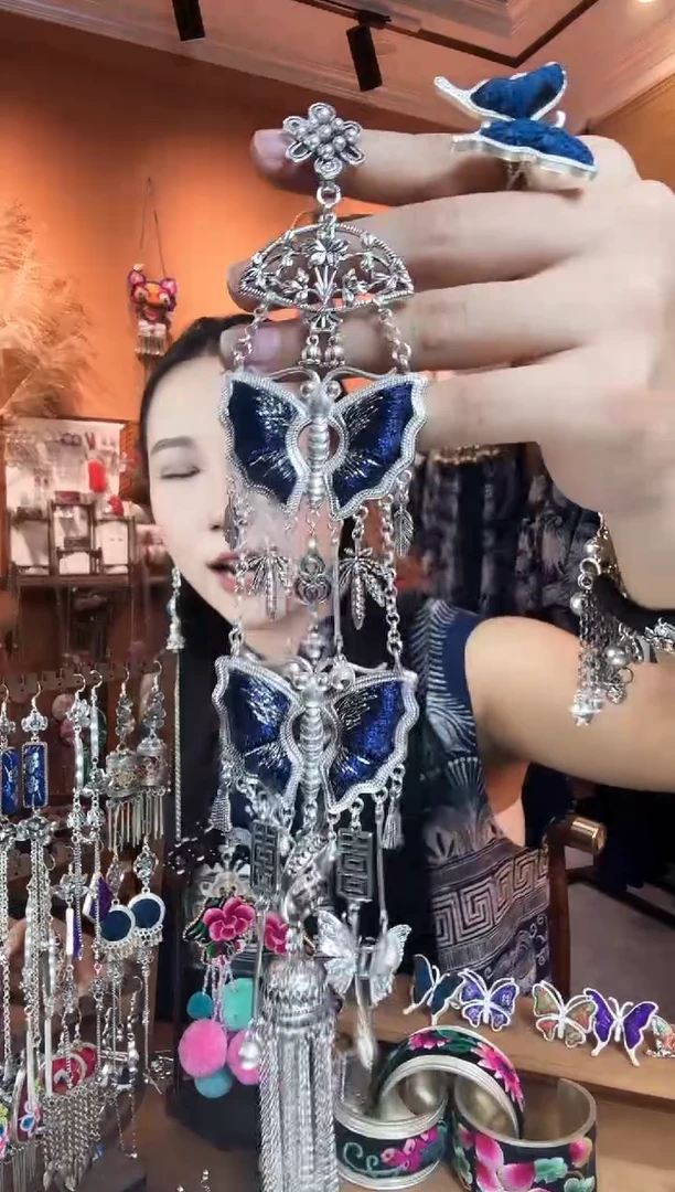 刺绣纯手工民族风压襟