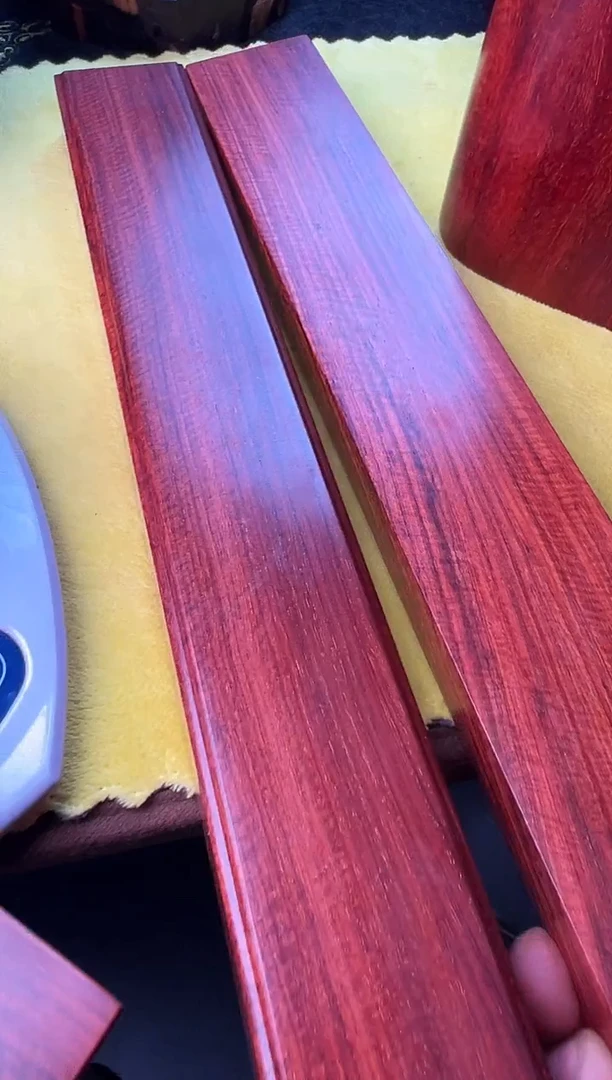 紫檀木类端景台印度小叶紫檀镇尺