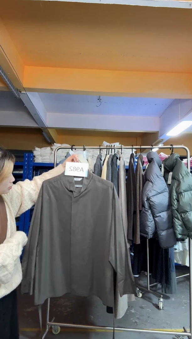 A982长袖衬衫均码