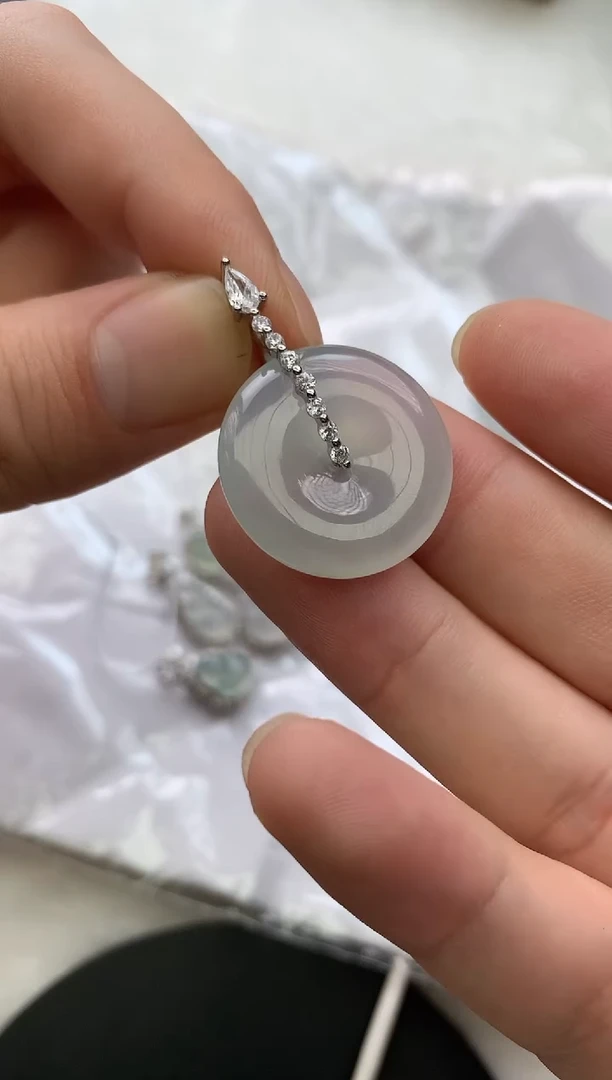 颈饰银S925镶嵌翡翠缅甸翡翠平安扣小精品吊坠