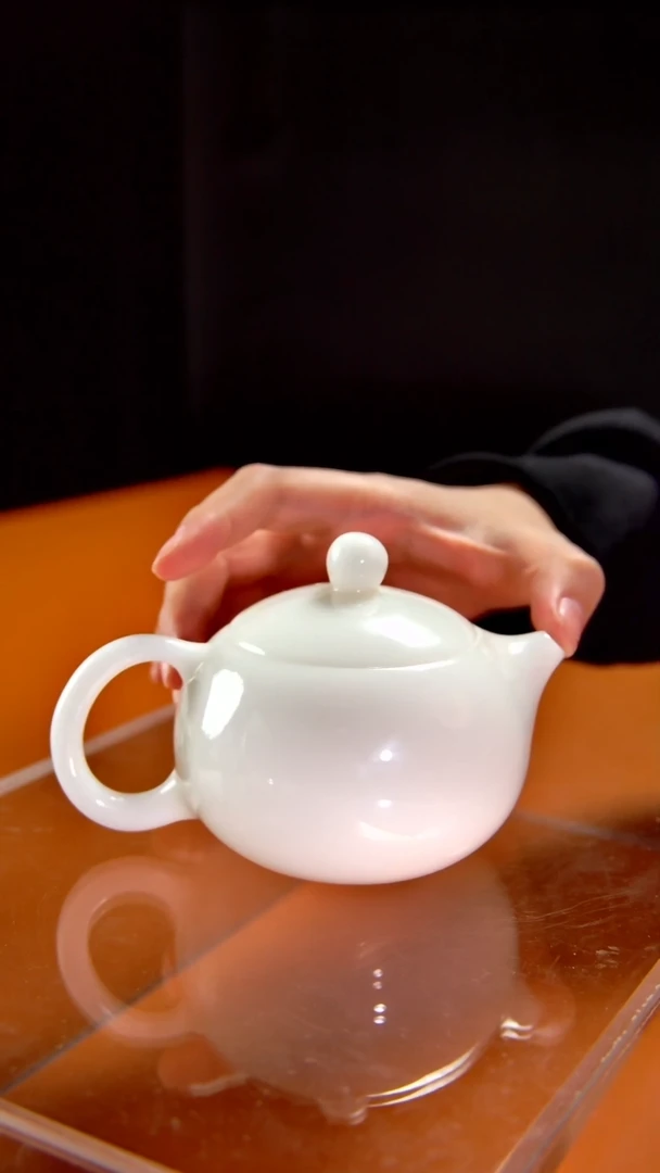 其他陶瓷《言泥陶瓷》高冰冰种璞玉系列 西施壶