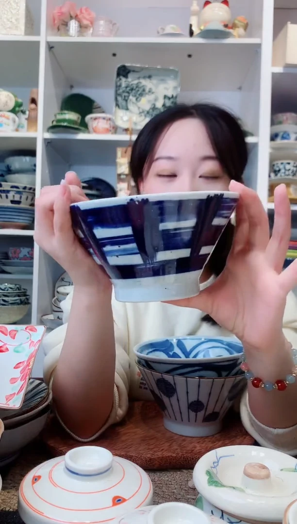 陶瓷三峰刷毛格子高脚斗笠碗16cm