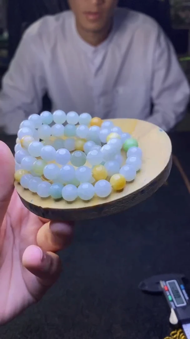 定制翡翠未镶嵌天然缅甸A货翡翠，多样性发货，拍一发一