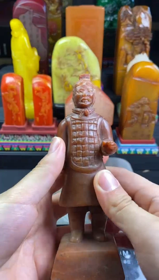 寿山石印石士兵人物像