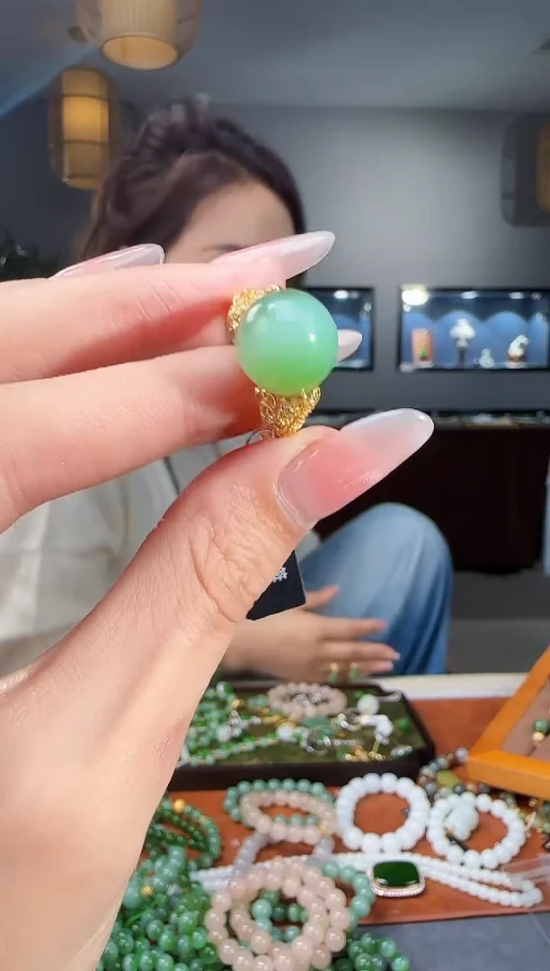 银S925镶嵌戒指和田玉1