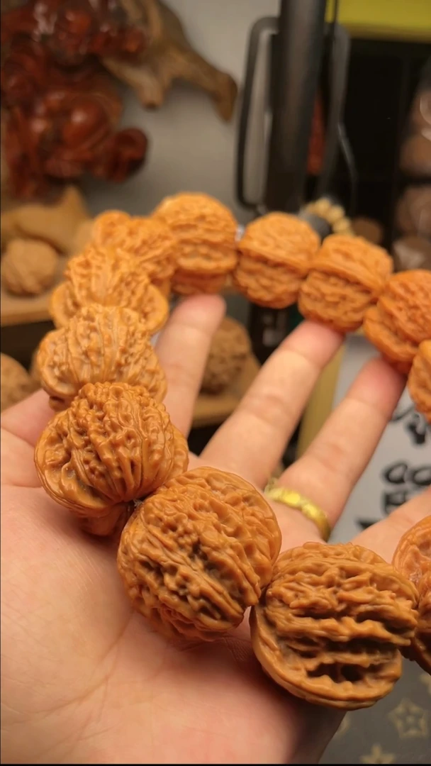 文玩核桃吊坠四座楼手串