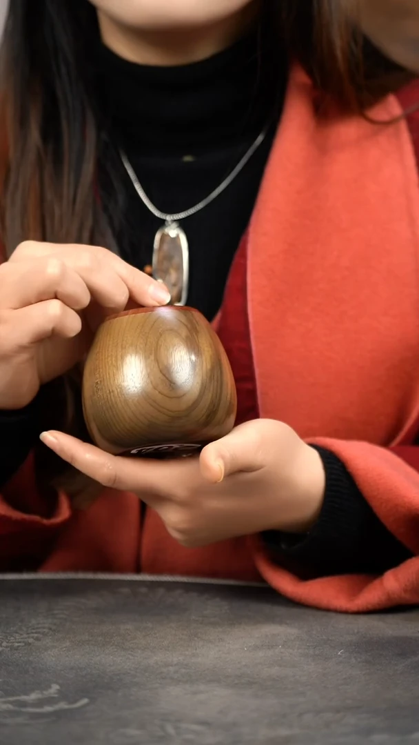 【闪购商品】金丝楠木雕原木精工茶仓醒茶罐微瑕204
