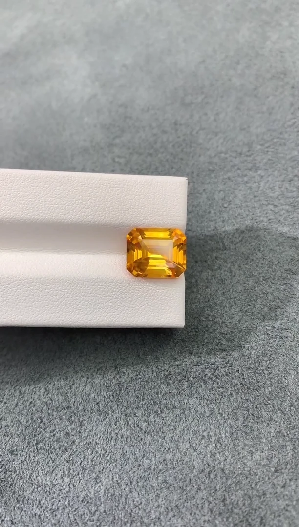 裸石彩色蓝宝石黄色蓝宝石 6.75CT