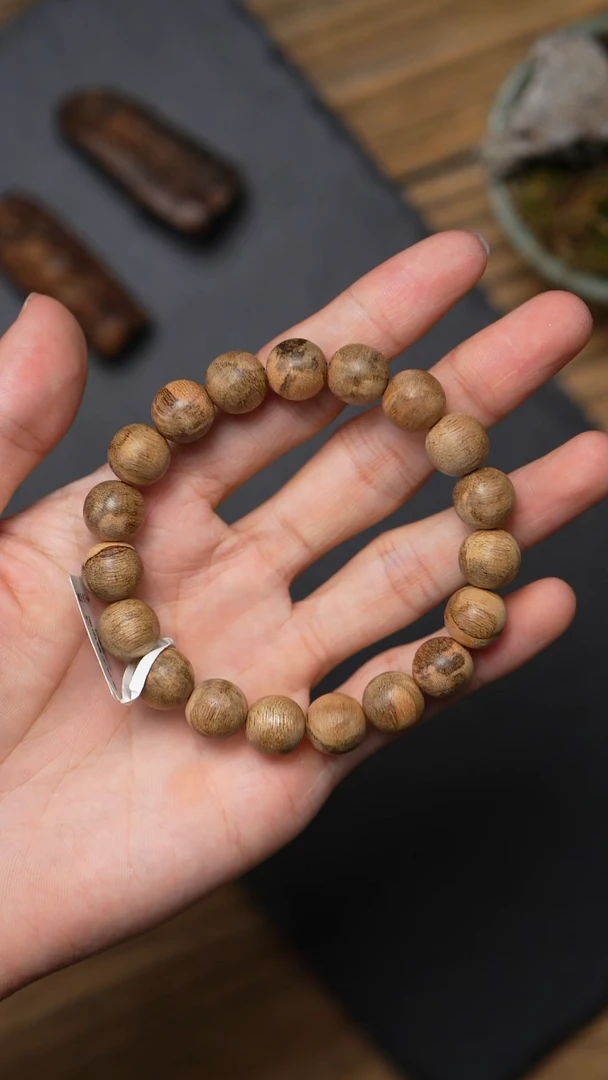 沉香手串L96-7   海南霸王岭老料  11.5  9g