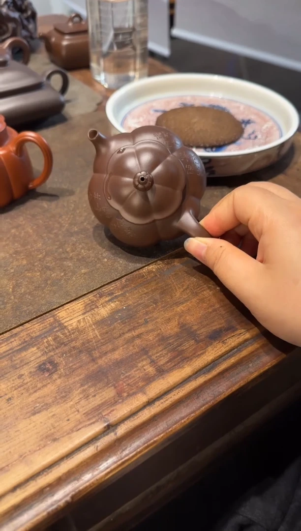 茶壶紫砂悟*大鱼海棠
