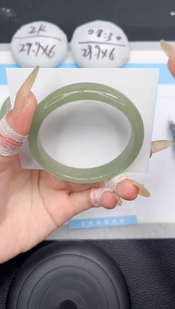 石英质玉手镯未镶嵌45-55.9