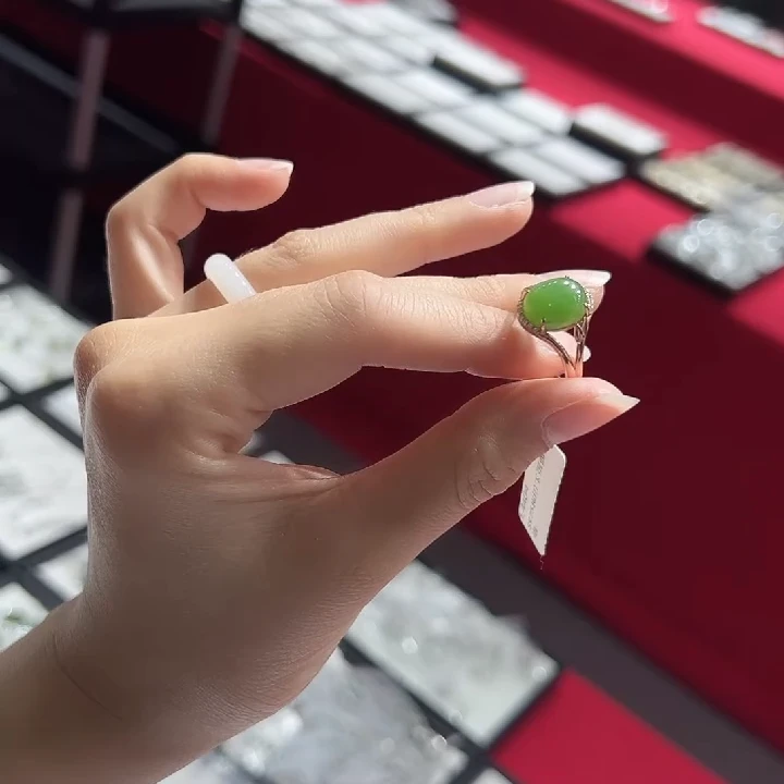 Gloire/古名【睿泽鉴宝】S925和田玉蛋面戒指10*12 E4404