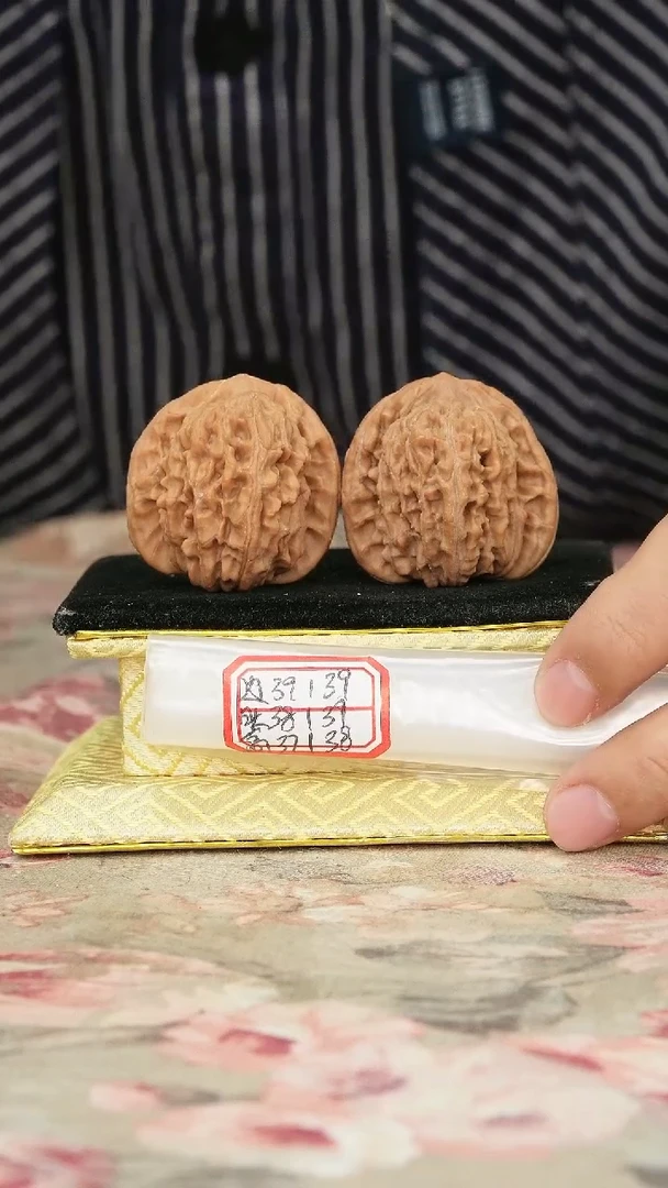 把件文玩核桃一代楼