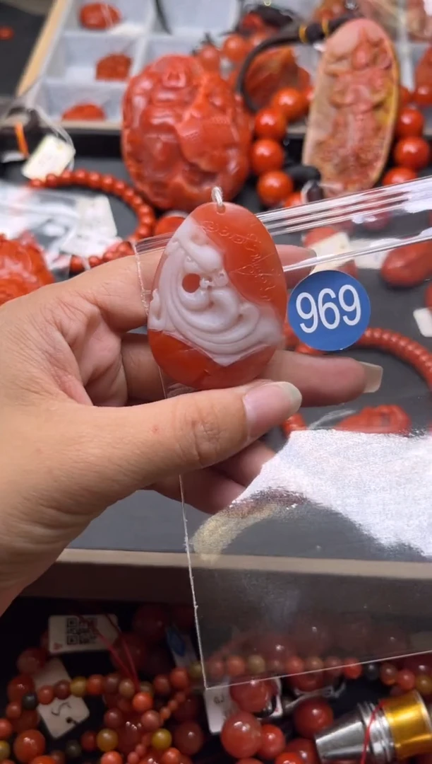 南红玛瑙未镶嵌珠宝奇石969