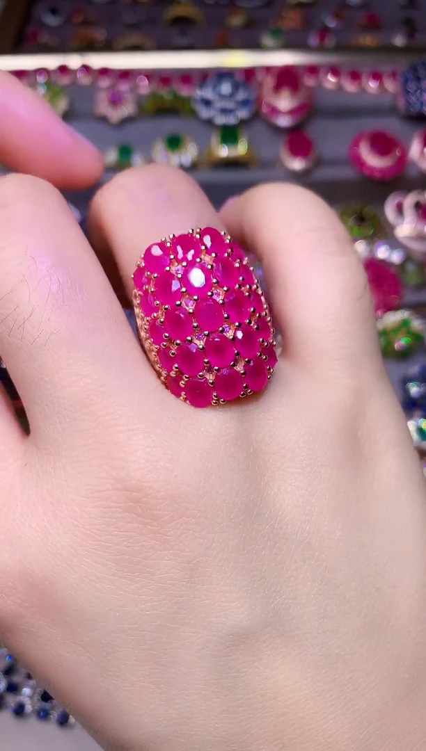 银S925镶嵌戒指红宝石....