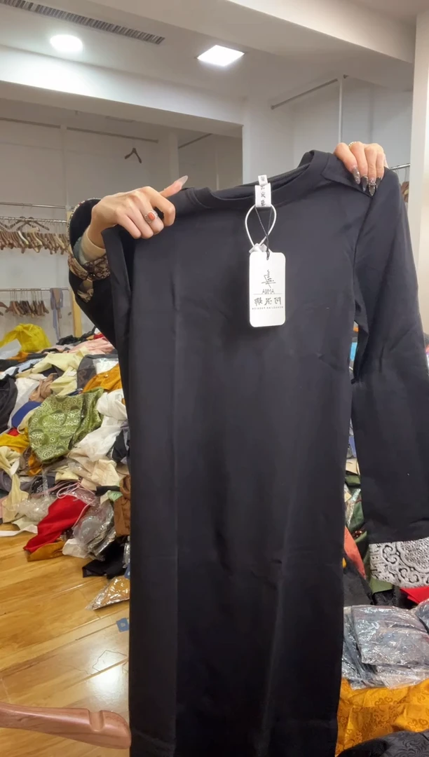 S码       100斤  打底裙