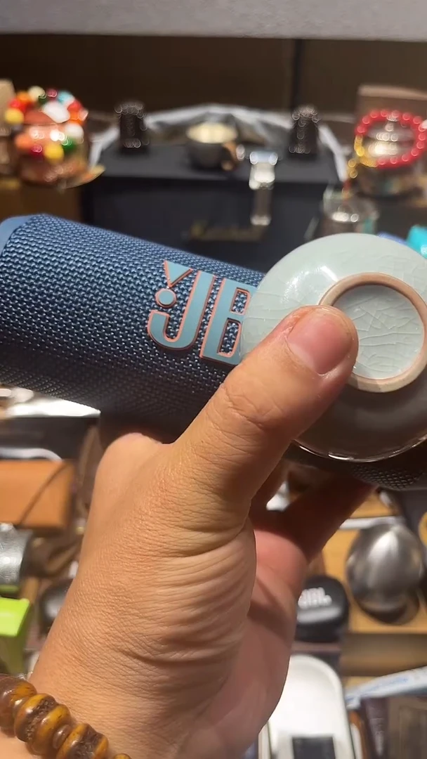 瓷片闪购商品 如图所示