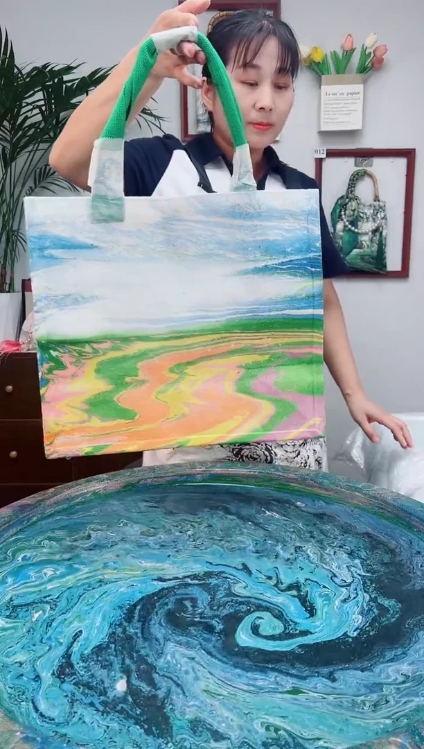 绢本蓝天花海16托特包