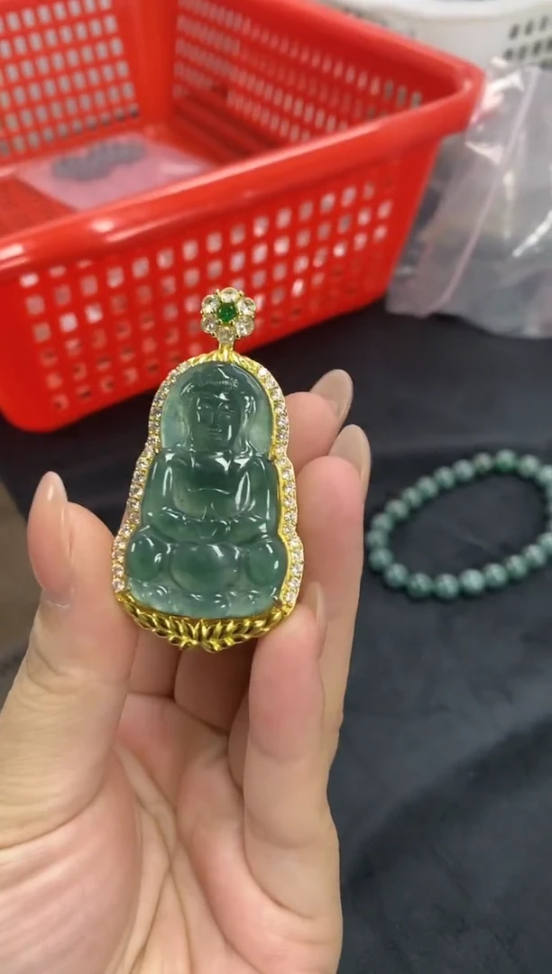 项链未镶嵌翡翠天然翡翠观音