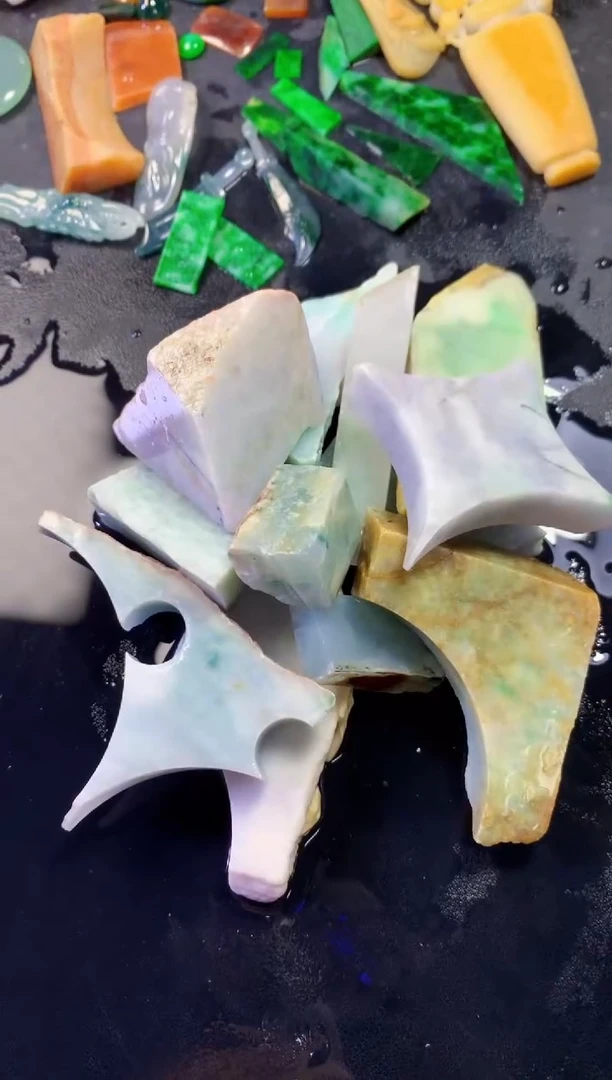 翡翠未镶嵌颈饰171天然翡翠