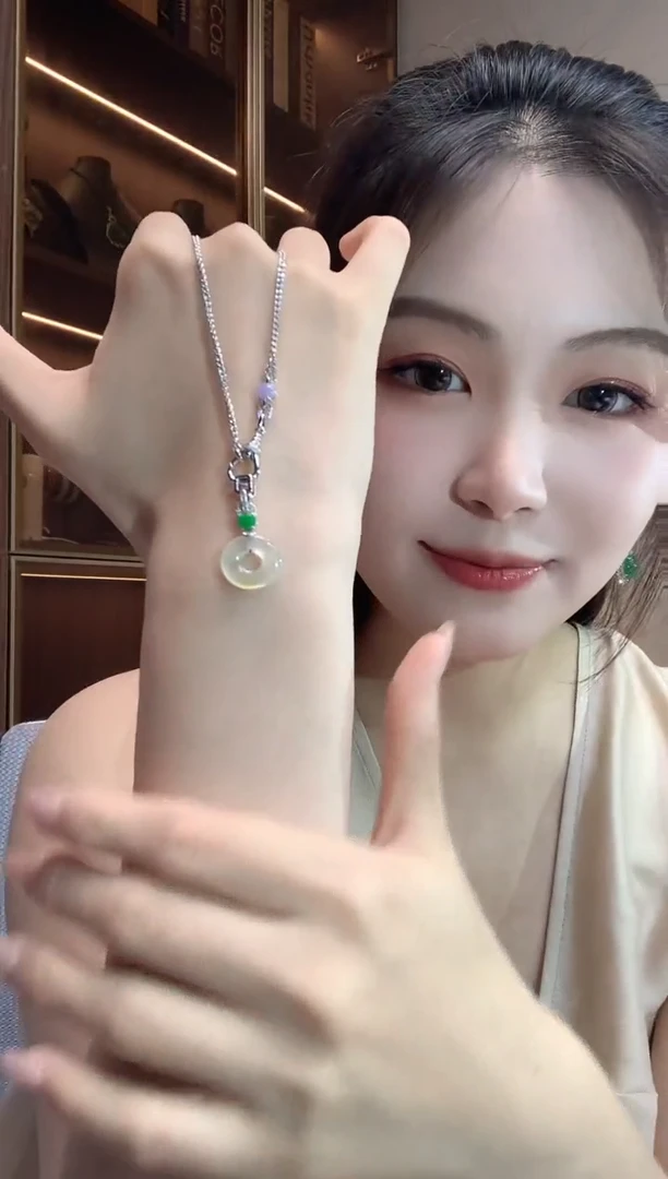 翡翠18K金镶嵌项链A55翡翠