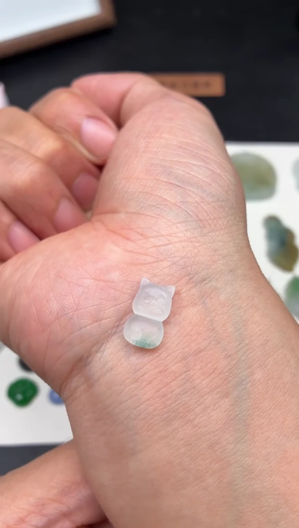 未镶嵌定制翡翠翡翠