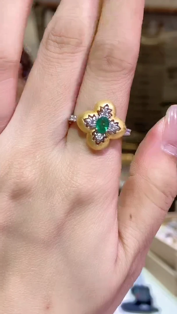 银S925镶嵌戒指祖母绿145ZB1028产品一个