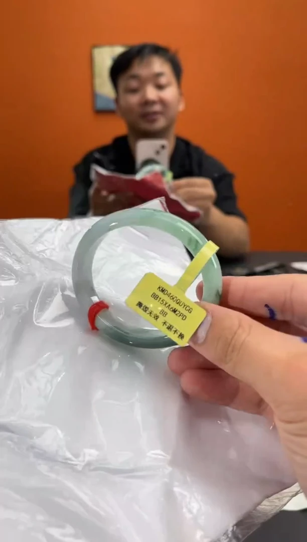 未镶嵌手镯翡翠翡翠手镯