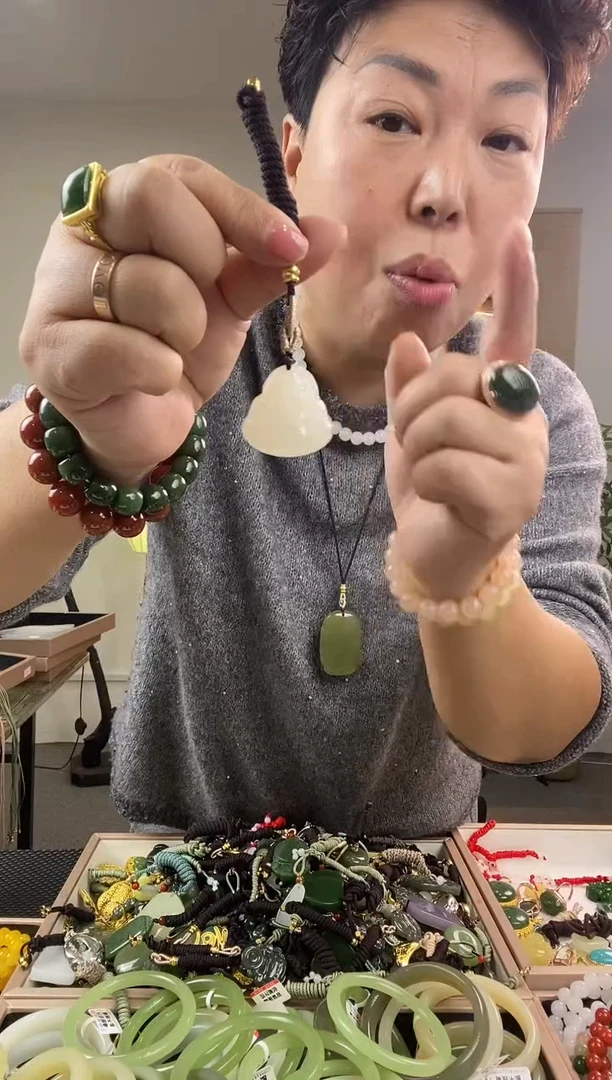 颈饰未镶嵌和田玉多样性拍一发一  高冰白0138