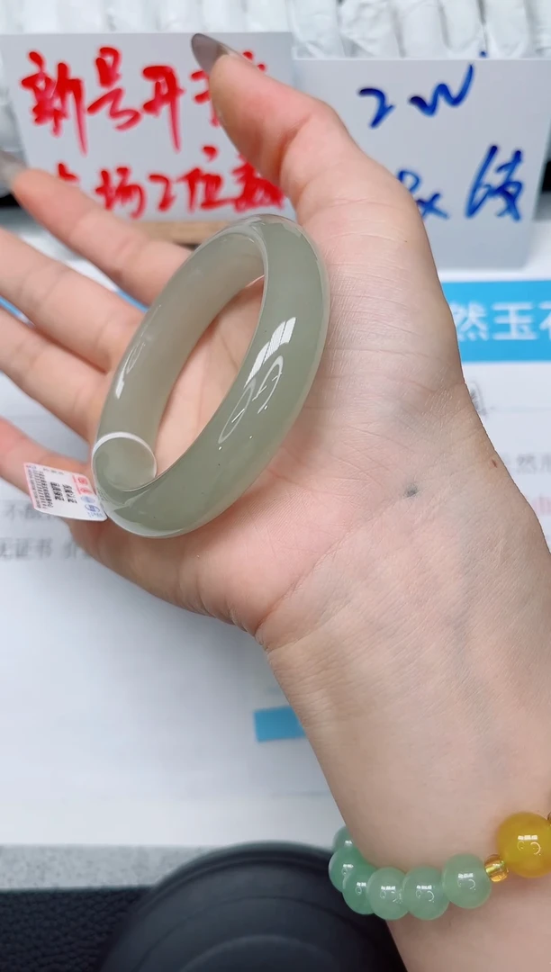 未镶嵌手镯石英质玉164-52.5