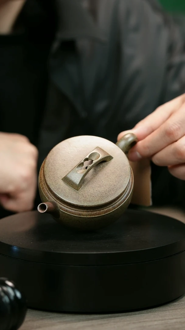 茶壶紫砂启**织H2398史鑫杰段泥光素大口瓦