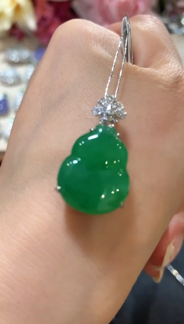 吊坠(不含链)18K金镶嵌翡翠n36