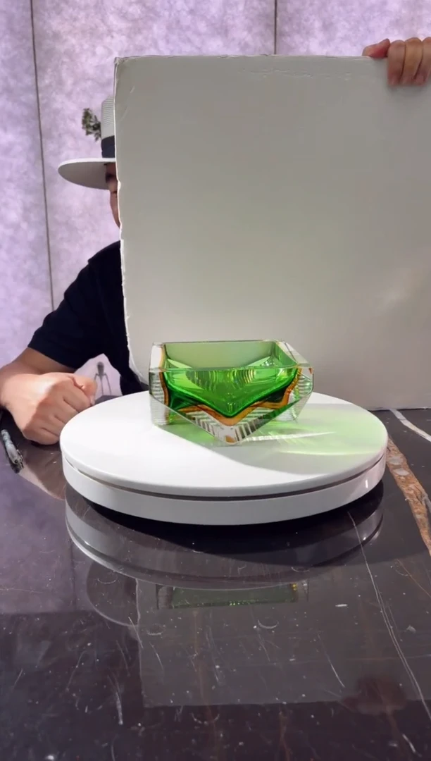 摆件绿金色阶梯果碗