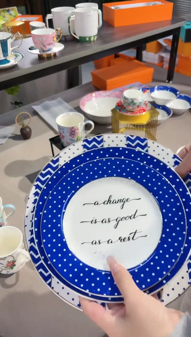 【闪购商品】瓷片SKUSKUSKUSKU233