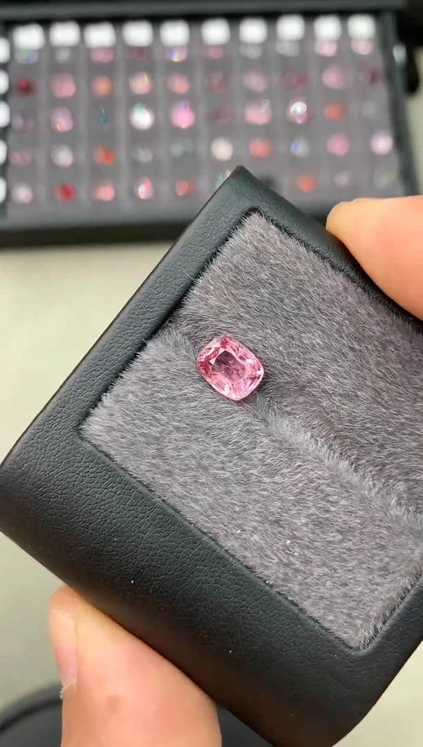 【闪购商品】定制尖晶石裸石未镶嵌2.11ct 枕型 樱花色调