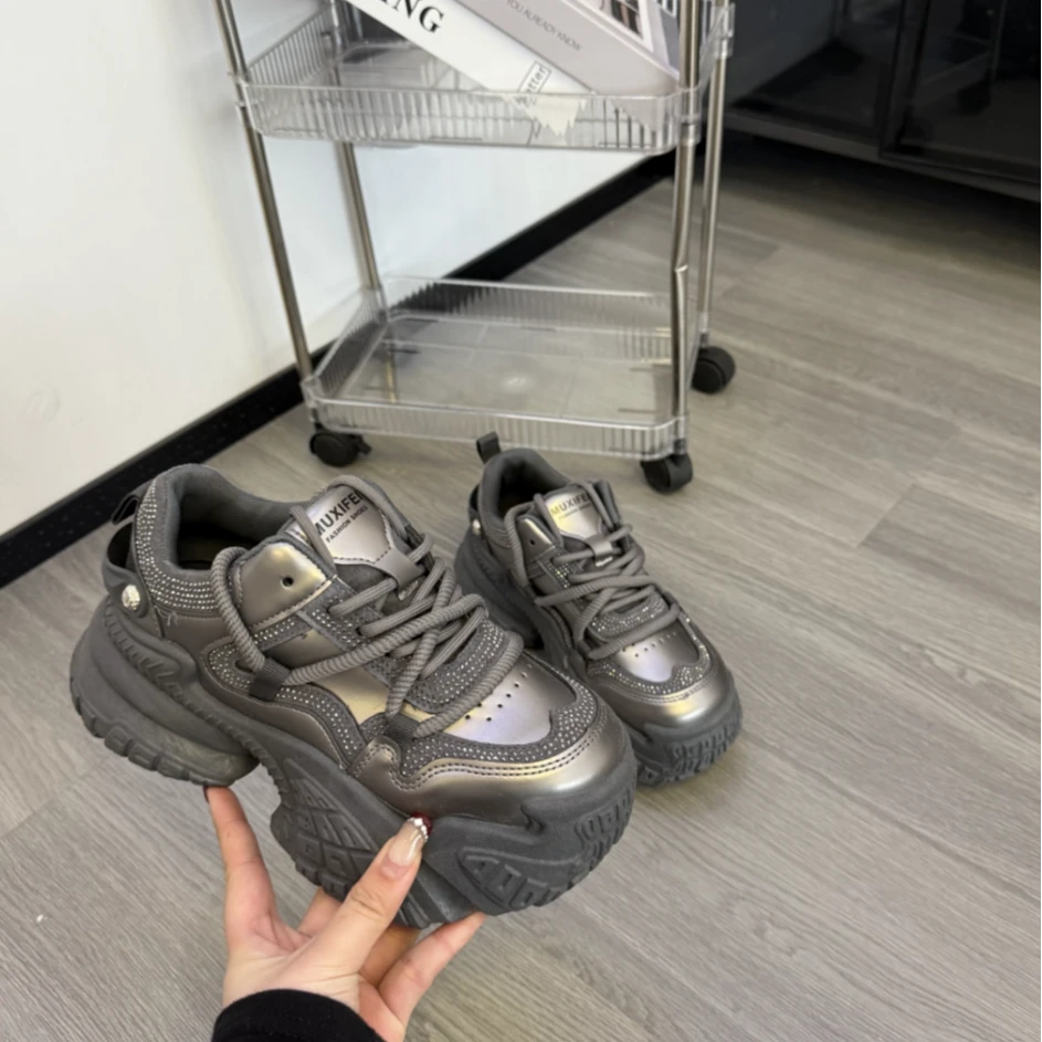 （安静专属)艾微妮-春季烫钻潮流女士老爹鞋