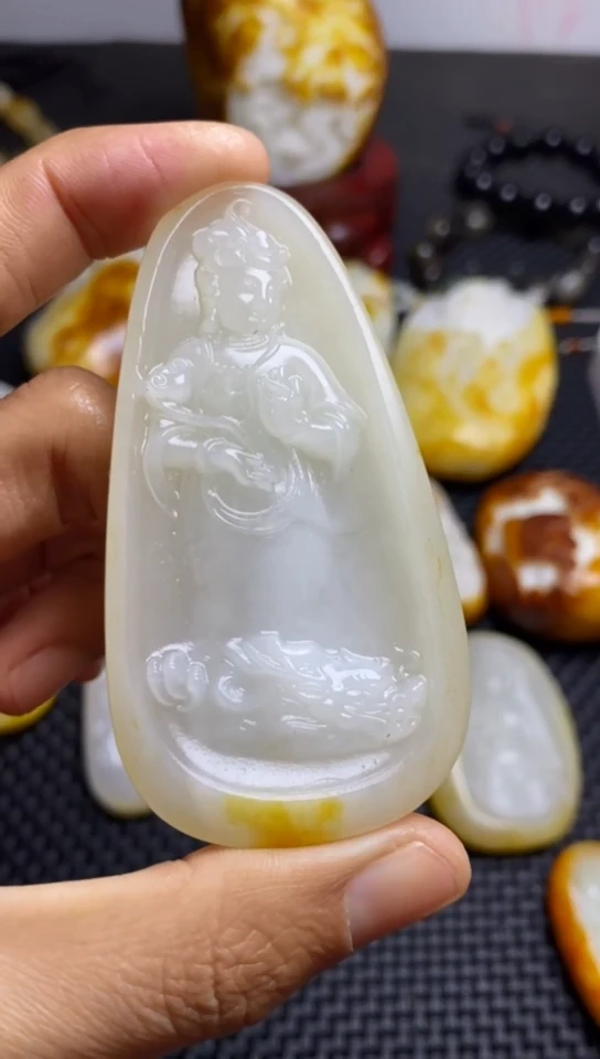 【闪购商品】和田玉颈饰未镶嵌1