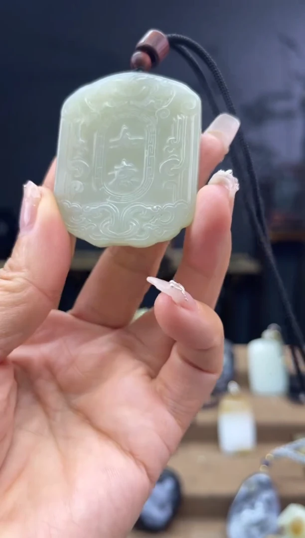 颈饰未镶嵌和田玉1