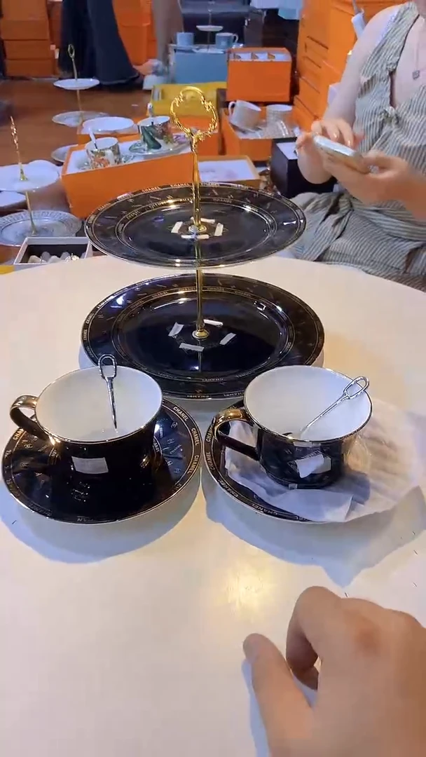 杯鸿辉家品牌瓷器，京东包邮！