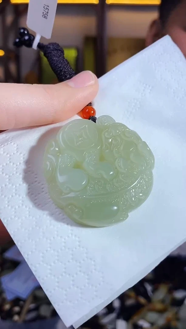 【闪购商品】和田玉颈饰未镶嵌多样性发货拍一单发一个