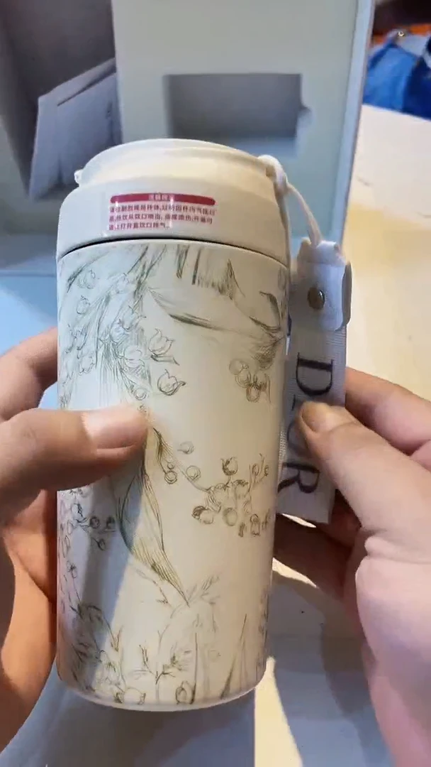 杯鸿辉家品牌瓷器，京东包邮！