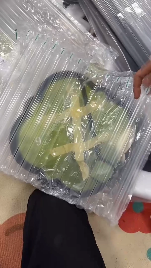 竖款仓库清货  默认瑕疵