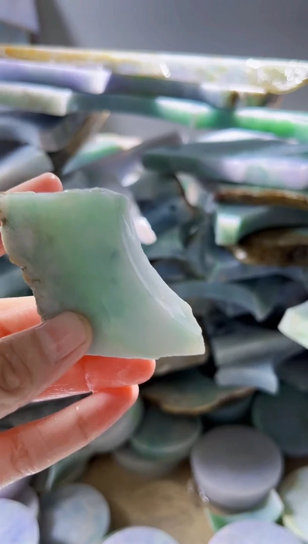 翡翠裸石缅甸翡翠A货柠8087