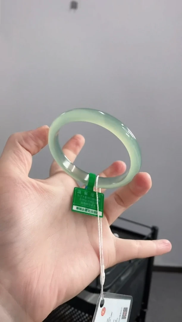 【闪购商品】玛瑙/玉髓手镯未镶嵌58圈